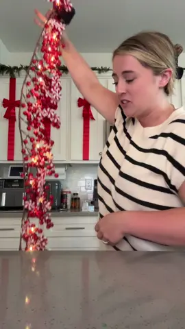 The most beautiful peppermint garland ✨ #tiktokshopblackfriday #christmasdecor 