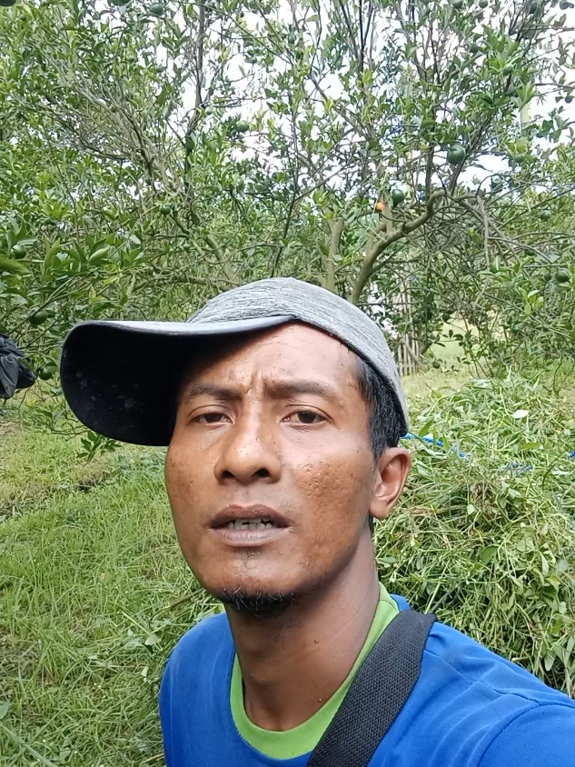 tolong jawab jujur besti biar tidak kaing kaing😂 #hiburan #komedi #kocak #sugiono7327 #ayahkaing2 