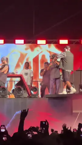 UKUZA live performance Costa x smokio ! 🔝💀🔥 @Kevin Smokio @Costa Maarley @Beheth Concert #costamarley #smokio #smoka #behethconsert 