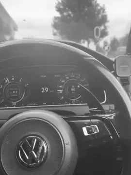 Ohh noo 😦 #fyp #golfrmk7 #carlovers #shebeshxt❤️🔥😭 #vw @CarR Lover 