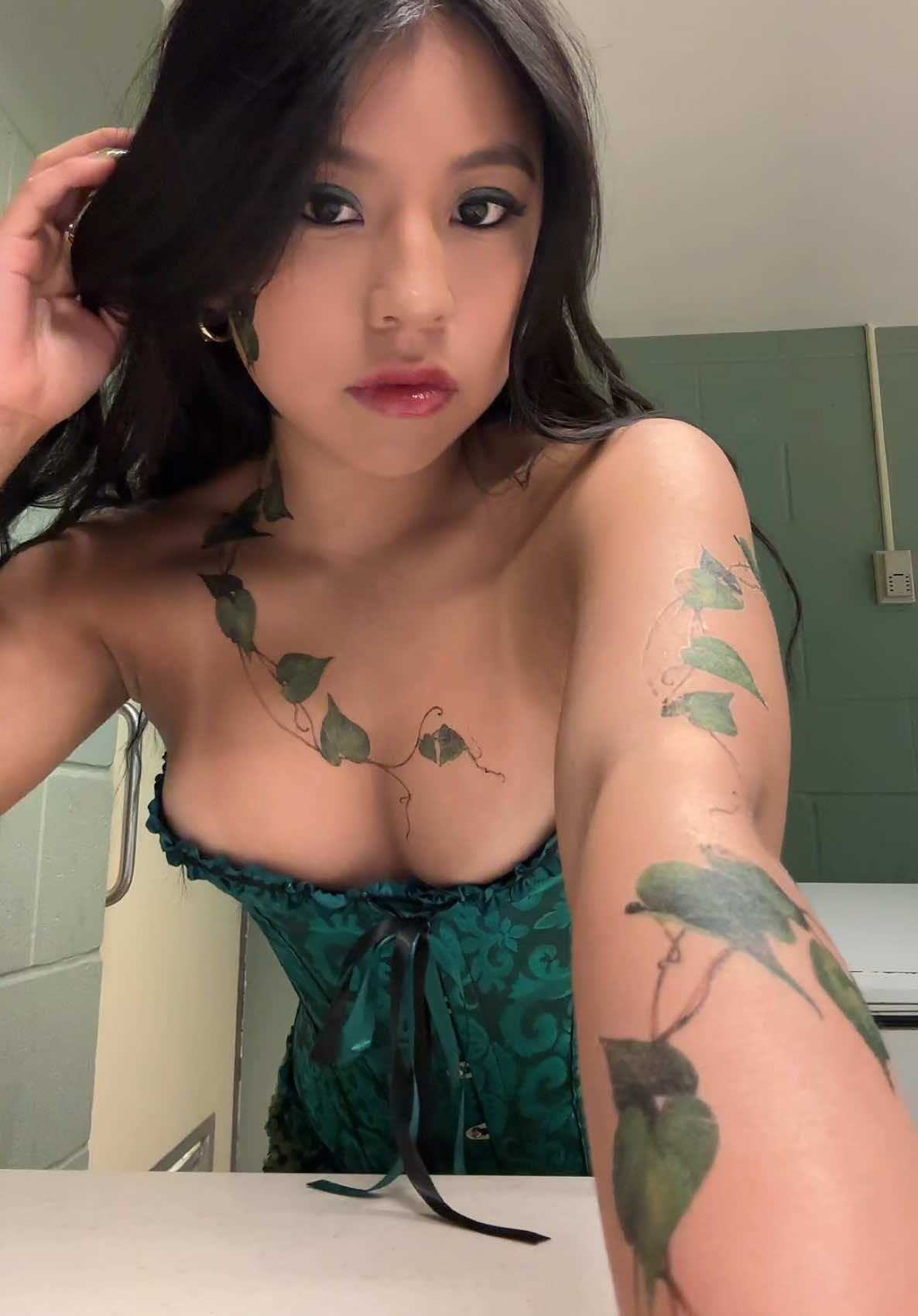 finished costume ~ Poison Ivy  #halloween #halloweekend 