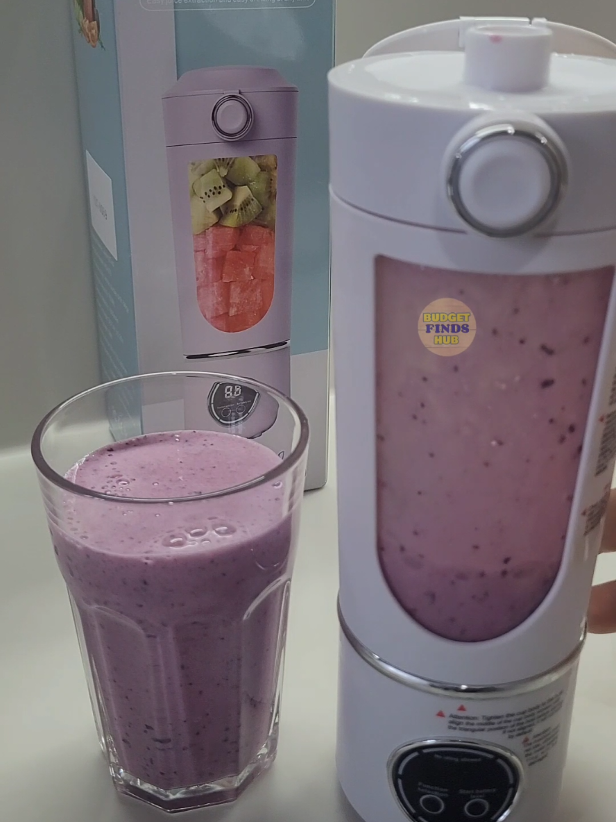 700ml Electric Fruit Blender Juicer — your daily dose of freshness in one sleek device! #JuiceOnTheGo #HealthyLiving #PortableBlender #SmoothieLife  #portablejuicer 