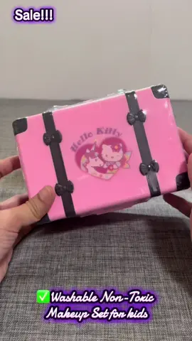 Mini Cosmetic Toys for kids. #toys #makeuptoy #makeupforkids #nontoxicmakeup 