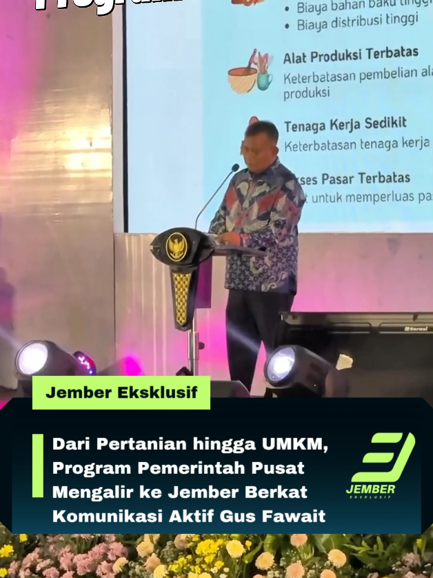 Program pemerintah pusat mulai mengalir ke Jember berkat kerja keras dan komunikasi aktif Bupati Gus Fawait. Dari pertanian hingga UMKM, dukungan nyata ditunjukkan melalui kunjungan Menteri Pertanian, Ketua MPR RI, dan Wakil Menteri Koperasi & UKM sebagai wujud sinergi pusat dan daerah. Kami ucapkan dengan bangga Terima Kasih Gus Fawait. Atas semangat, kerja nyata, dan kepeduliannya untuk Jember. @Gus Fawait @Pemerintah Kabupaten Jember  #pemkabjember #JemberbaruJemberMaju #Gusfawait #TerimaKasihGusFawait #jember