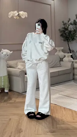 #znation #review #oufit #fyp 