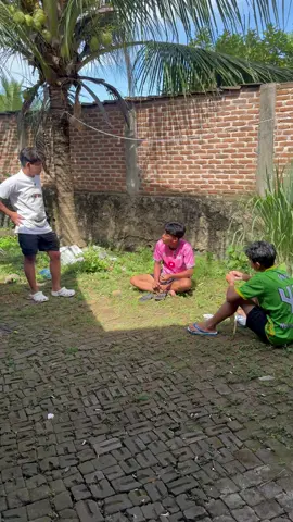 siapa yang pernah bikin pelampung pake sendal #omped_visual #braven #coolwootah #mancing 