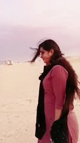 ഇന്നത്തെ യാത്ര മരുഭൂമിലൂടെ ഉള്ള യാത്ര പോരുന്നോ നിങ്ങൾ ആരെങ്കിലും 🧜‍♂️🏃‍♀️#loveyou #sabi #tiktokindia #kuwait🇰🇼 