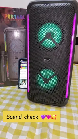 WIRELESS BLUETOOTH KARAOKE SPEAKER WITH WIRELESS MIC ( 4inch ) #fyi  #foryourpage #fyp  #wirelessbluetoothkaraokespeakerwithwirelessmic 