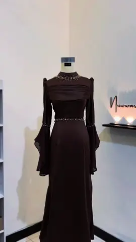 Lagi lagii mahogany 🤎✨ Jasa custom dress, bisaa offline & online , bisa dikirim ke seluruh indonesia dan luar negeri ✨ Untuk info pemesanan ada di bio tiktok yaa🌷 Pre-Order dress, bisa custom size, ukuran, warna, model dll  Untuk lama pengerjaan sesuai antrian, estimasi 4-8 minggu, kain bisa sendiri ataupun dibelikan. Lokasi : Subah- Batang Thankyou 🫶🏻✨ #nuwwara #rumahjahitnuwwara #jahit #jahitonline #jahitbatang  #jahitpekalongan #jahitkendal #dress #dressbridesmaid #bridesmaid #jahitsubah #jahittiktok #penjahitonline #jahitdress #dresssimple #dresselegan #penjahit #jahitgaun #jahitbajubridesmaid #dresspayet #dresssimpleelegan #dresspayetsimple #dresspayetelegan #dresspayet #dresspayetsimple #dresskondangan #dressbrokat #dresspayet #bajusimplepayet #bajusimpel 