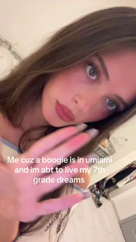 If only he played not a regular person #aboogiewitdahoodie 