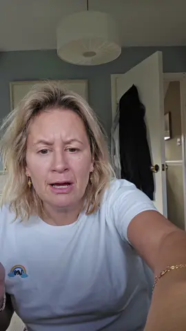 This is a game changer- so quick and easy. #ticktockmademebuyit #airstyler #ad 