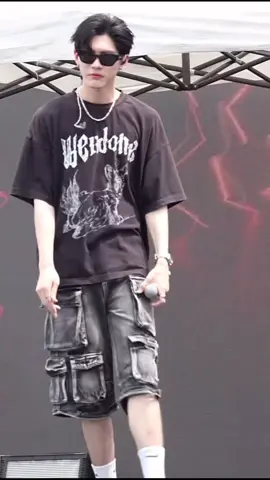 เสียง ^_^อู๋ ธนบูรณ์^_^ ก้องอยู่ในสมอง ร้องเพลงเพราะมากกก  เสียง เต้าอู๋ก้อน่ารักอีก โดนเด็ก GMM ตกหลายคนแล้วนร้าาาาา🥹🥹🥹 @Thanaboon Kiatniran  #อู๋บูม #อู๋ธนบูรณ์ 