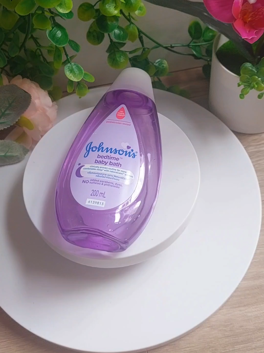 Sữa tắm gội thư giãn Johnson's baby bedtime hương thơm lavender dịu nhẹ giúp bé ngủ ngon hơn an toàn lành tính cho bé#xuhuong #trends #suatamchobe @Loan Pham (Chuyên đồ cho bé) @Loan Pham (Chuyên đồ cho bé) 