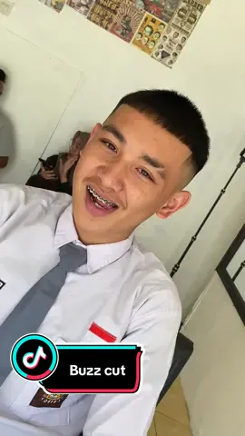 Buzz cut ,cocok kali buat anak sma yang kena razia di sekolah#fypシ #fyppppppppppppppppppppppp #barbershop #pagaralam #fypdongggggggg 