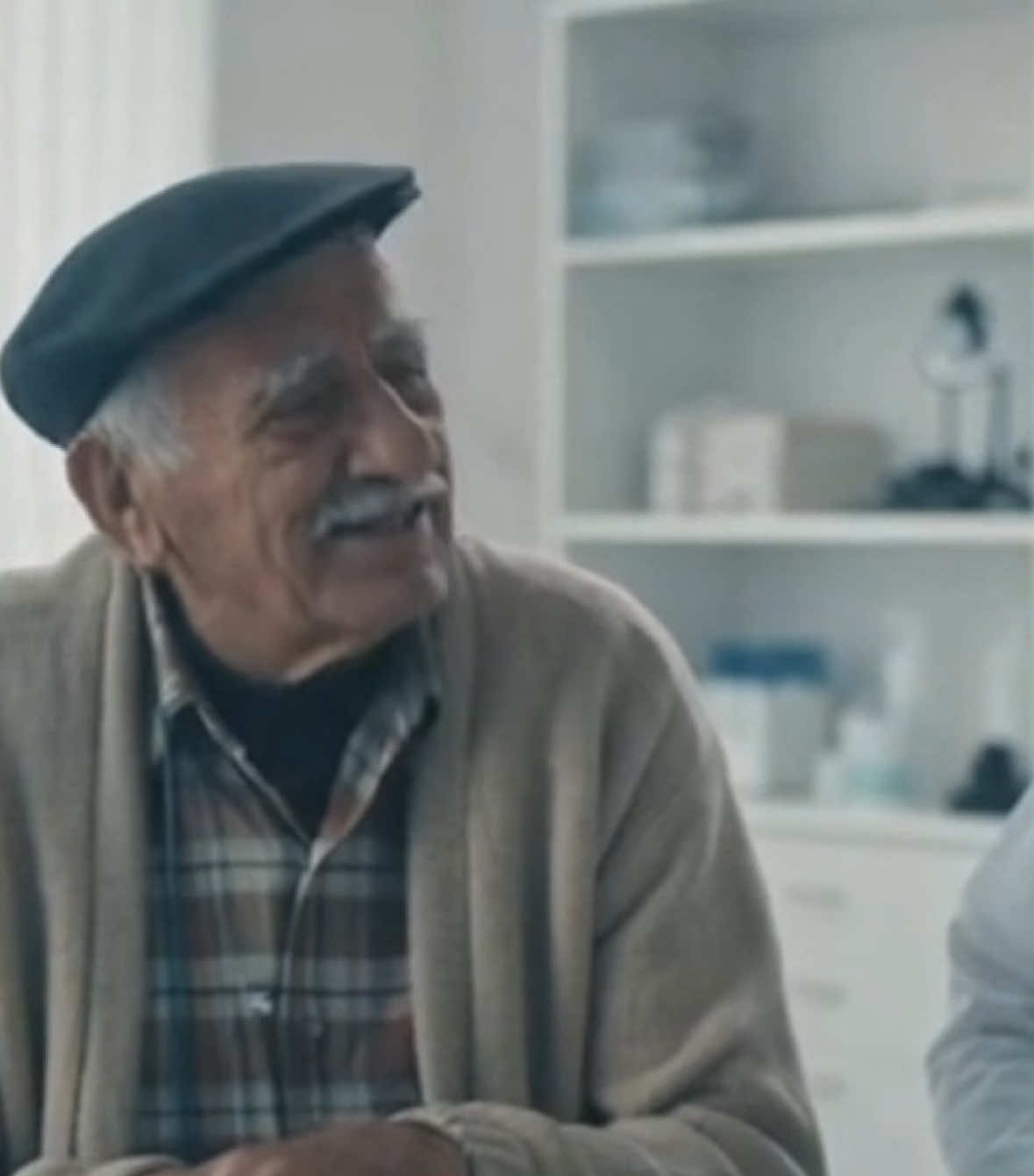 Стар съм вече докторе, намери си някой друг!