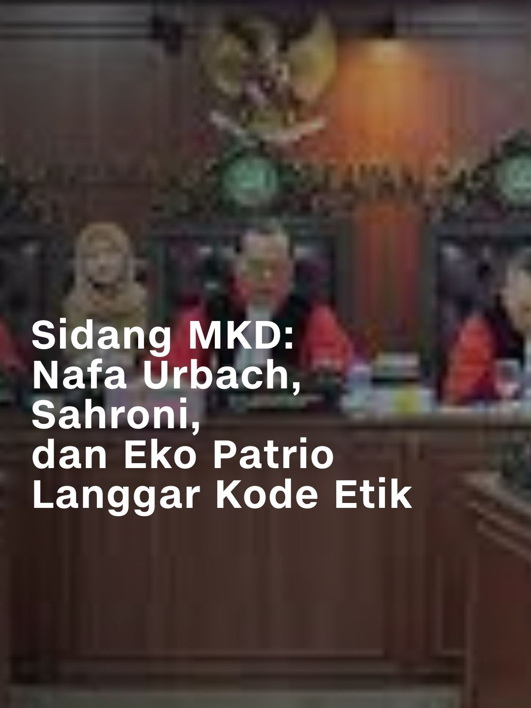 Mahkamah Kehormatan Dewan DPR memutuskan Ahmad Sahroni dinonaktifkan sebagai anggota DPR selama enam bulan untuk melanjutkan masa jabatannya di periode 2024-2029. MKD menggelar sidang putusan dugaan pelanggaran etik Sahroni dan empat anggota DPR nonaktif lainnya, Rabu (5/11). Sidang putusan ini dihadiri langsung para teradu yakni Sahroni, Uya Kuya, Nafa Urbach, Eko Patrio dan Adies Kadir. #cnnindonesia #cnnindonesiacom #MahkamahKehormatanDewan #Sahroni