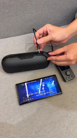 Hát karaoke dễ dàng nhanh gọn với loa có cổng aux 