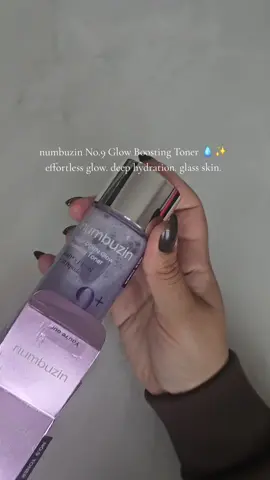 Been using the No.9 NAD+ PDRN Glow Boosting Toner and my skin legit drinks it up  It’s giving hydrated, bouncy, glass-skin glow ✨ perfect when paired with the No.9 Essence  . . . . . . . . . . . . . . . #numbuzin #No9Toner #GlassSkinGoals #KbeautySkincare #HydrationBoost @numbuzin 