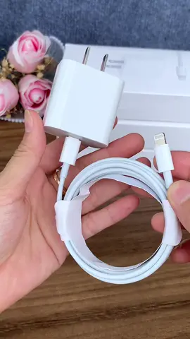 Sạc 30 phút lên 80% pin, nhỏ mà có võ ⚡ #sacnhanh20w #saciphone #bosacnhanh #phukieniphone #xuhuong  @Trương Phượng Nè 💙  @Trương Phượng Nè 💙  @Trương Phượng Nè 💙 