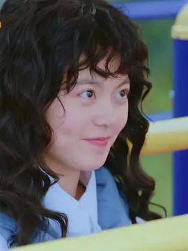 Cinta Biru Memiliki Manisan yang Berbeda #cdrama #alittlethingcalledfirstlove #laiguanlin #zhaojinmai #TikTokTainment #BahasDrama 