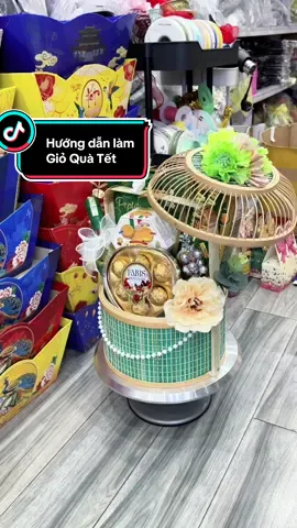 Trả lời @E bé Bánh Mỳ 🥖🥖 Hướng dẫn làm Giỏ Quà Tết Lồng Chim Độc Đáo - Mẫu Quà Tết Đẹp Hot 2026 #Hằng_Vũ_Nam_Định chuyên sỉ lẻ bánh kẹo, phụ kiện, trang trí giỏ quà Tết, tháp lễ...