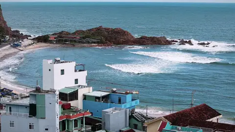 Công tác chuẩn bị đón bão số 13 của làng chài Nhơn Hải #langchainhonhai #DuLichQuyNhon 