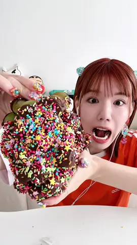 シャインマスカットチョコ🍫カラフルバージョン💓 #mukbang #モッパン #asmr #咀嚼音asmr #chocolate 