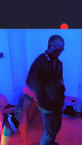 #happy #tfun#friend #rexpluto feet Don wizzy 