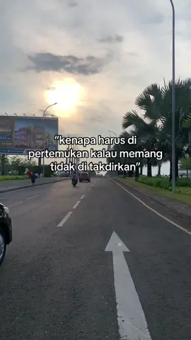 untuk apa coba? #berteduh🥀 