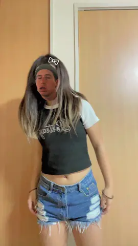 今日好きな人しか考えてなかった 学校のiPadでるなのすきなひとのなまえとおれがだぁーいすきな飲料水くんの名前書いてキュンキュンしてた👺#14 🫶🏻