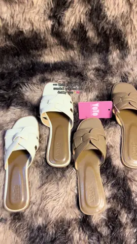 Sandal na superrrrr comfy✨check this out❗️#yotosandal #flatsandal #sandals #sandalrecommendation #fypp 