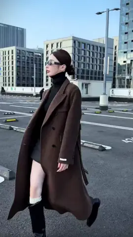 tông nâu cho c gái nào #aomangto 