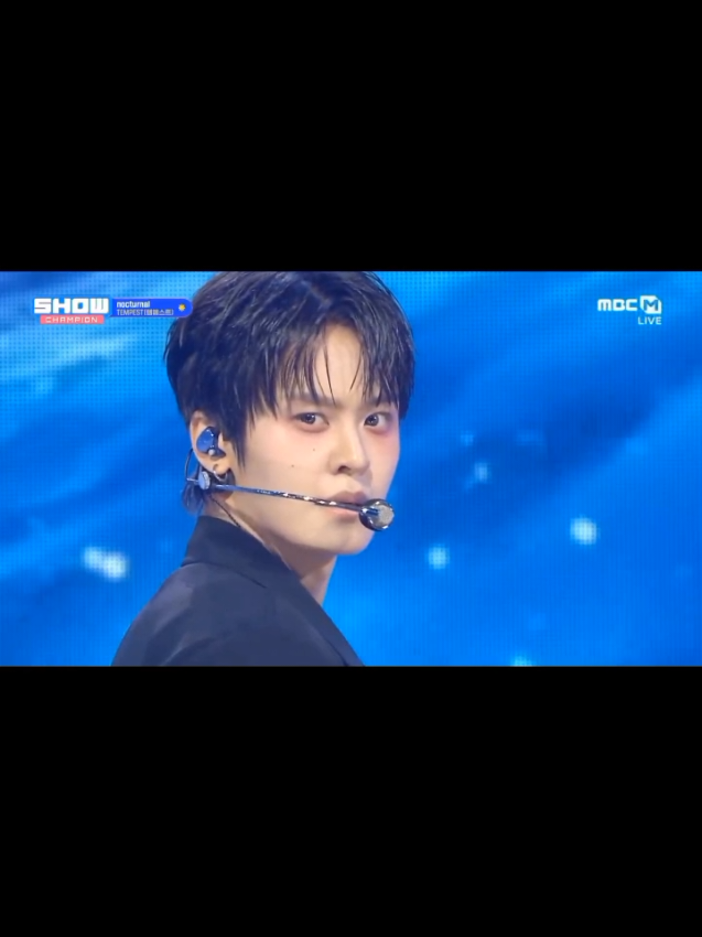 Hắc Bạch nhà mình, sân khấu hôm nay tại Show Champion (5.11.25) Để ý zai nhà mình eo ai cũng thon he😆 #Tempest #템페스트  #As_i_am  #In_The_Dark  #comeback 