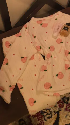 السعر ١٠ ✨✨✨✨