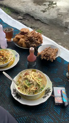sarapan bolo #sarapan #kopipagi #sotoayam #salatiga #fyp 