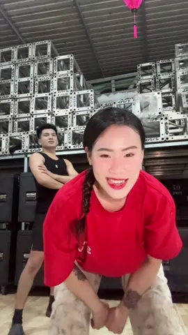 À Nhon 💃☺️ @Pino 🇻🇳 & 🇦🇪 #GS25VIETNAM #GS25dancechallenge 