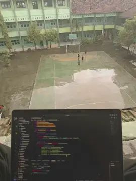 kesenjangan umur, 😅 #coding #programmer #laravel #rain #kids 