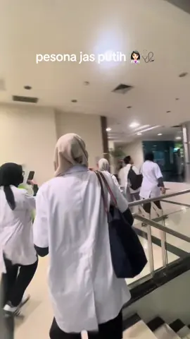 ✋🏻🙇🏻‍♀️#foryoupage #fyp #fk #kedokteran #kuliah 