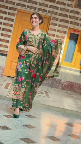 #i_love_🌸A🌸#uzmaswati_pashtosingar #official_acoount🔥✌🏻a🔒 @★彡[ᴢᴀʀᴀ ᴋʜᴀɴ ]彡★ @.Amreen♥️Swati. 