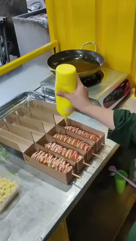 waktunya jajan corndog lokasinya udah kita tag yaa  #corndogmozarella #corndogtuban #kulinertuban #tuban24jam #jajananviral 