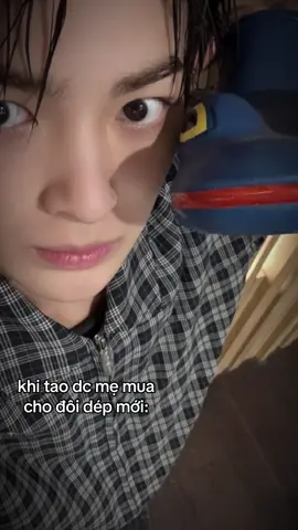 có thể là đeo đi ngủ luôn á  #KEONHO #CORTIS 