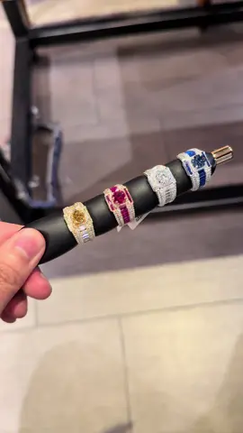 4 em hàng quốc dân hót nhất những ngày qua ae hợp màu nào nhỉ 💎 #xuhuong #trangsuc #vangtrang #nhankimcuong #diamond #cambodia #hoanggiawatch⌚️ #kimmoissanite💎💎💎 