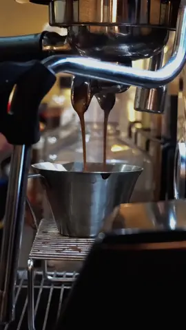 POV: Your barista girlfriend is busy running her cafe 🤪🫶🏽 #brewandco #brewha 