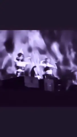 اسف عالسحبه حبايب رغود 👩🏻‍❤️‍💋‍👩🏻 #lisa #فانكامات_كيبوب #رغد_العتيبي #ريري_العتيبي #fyp 