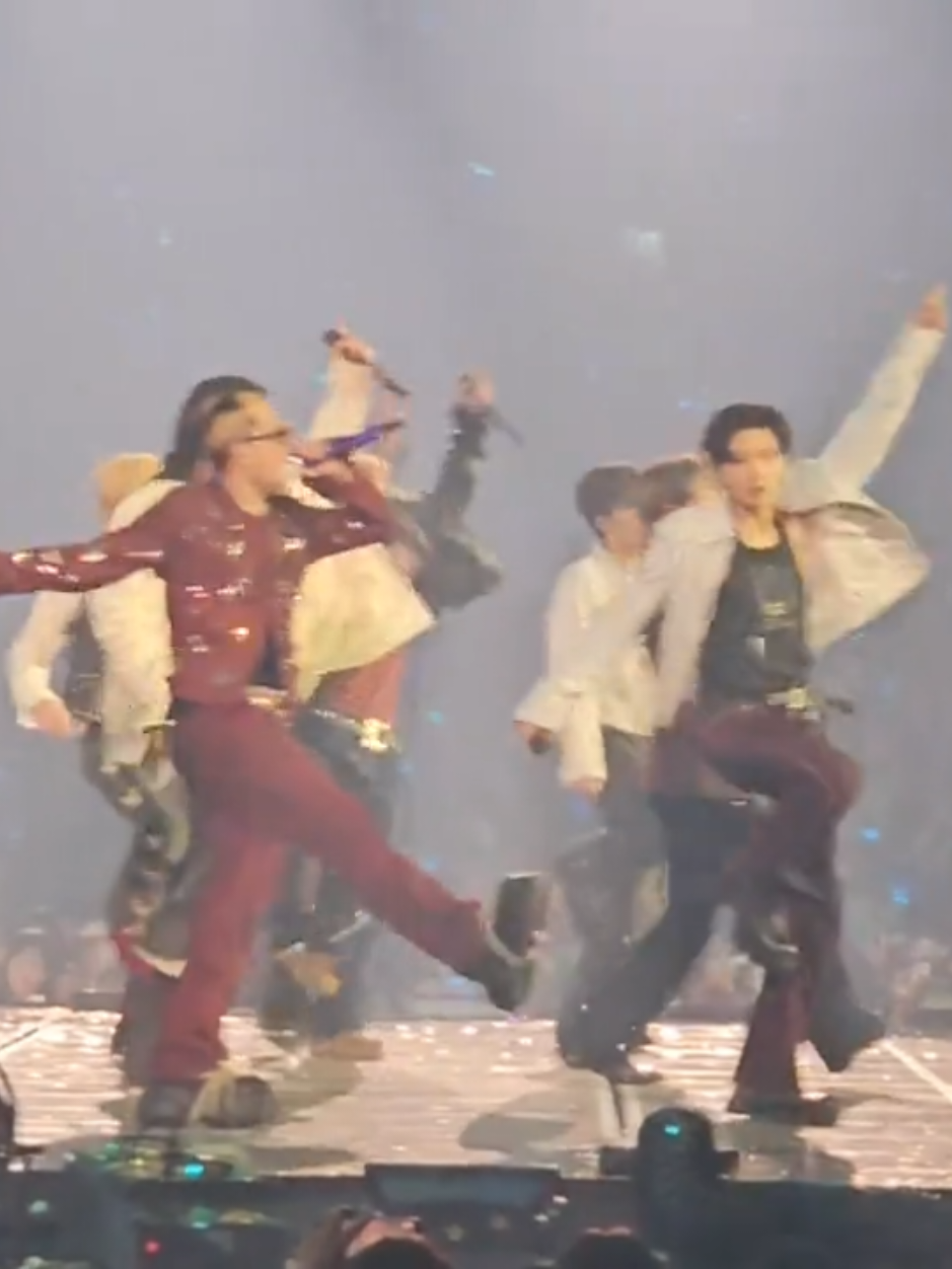 NOW FOREVER #TREASURE_PULSE_ON_IN_SEOUL #treasure_reboot_in_seoul_day1 #TREASURE  Hyunsuk Jihoon Yoshi Junkyu Jaehyuk Asahi Doyoung Haruto Jeongwoo  Junghwan 