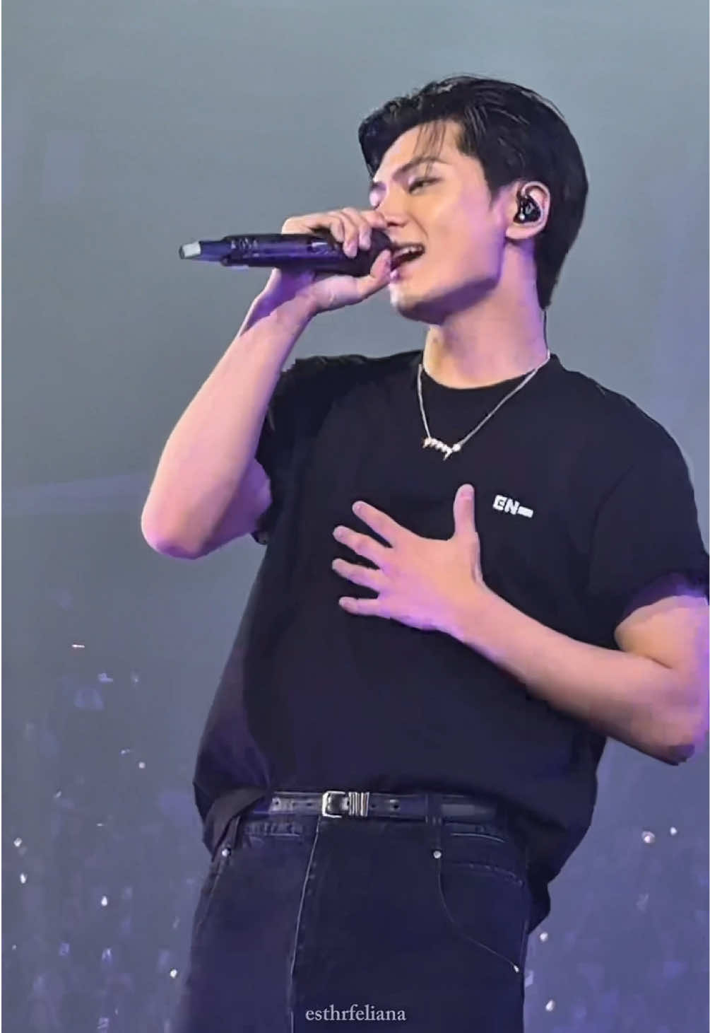 helium jay right in front of me🥹 forever proud of you producernim❤️‍🩹 #jay #parkjeongsong #enhypenjay #engene #walk_the_line_in_singapore 