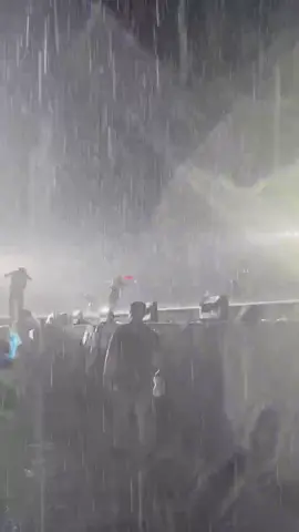 Mọi người có hết vé chưa ạ. Tình hình là vé pre bị ép giá quá. Em còn cặp pre day 2 pass do nâng hạng vé ạ. Vé chính chủ đưa cả nick vin lun ạ #GDragonUbermenschWorldtour #GDragon #Hanoi #xuhuong #vinhomesoceanpark3