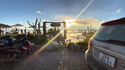 Tà Xùa đẹp nhất năm  17h10 ngay lúc này ạ #thienduongmaytaxua 