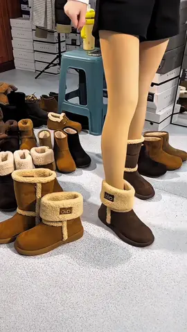 Bốt cổ lông da lộn nữ xinh bốt mềm mang êm lắm nhá #giaynu #giaybot #botdalon#botcolong#botnudep #botnuxinh 