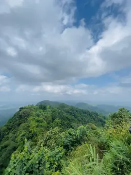 হারিয়ে গেলাম🫠🖤 #Foryou #fyp #foryoupage #bdtiktokofficial #tiktok @TikTok @TikTok Bangladesh 